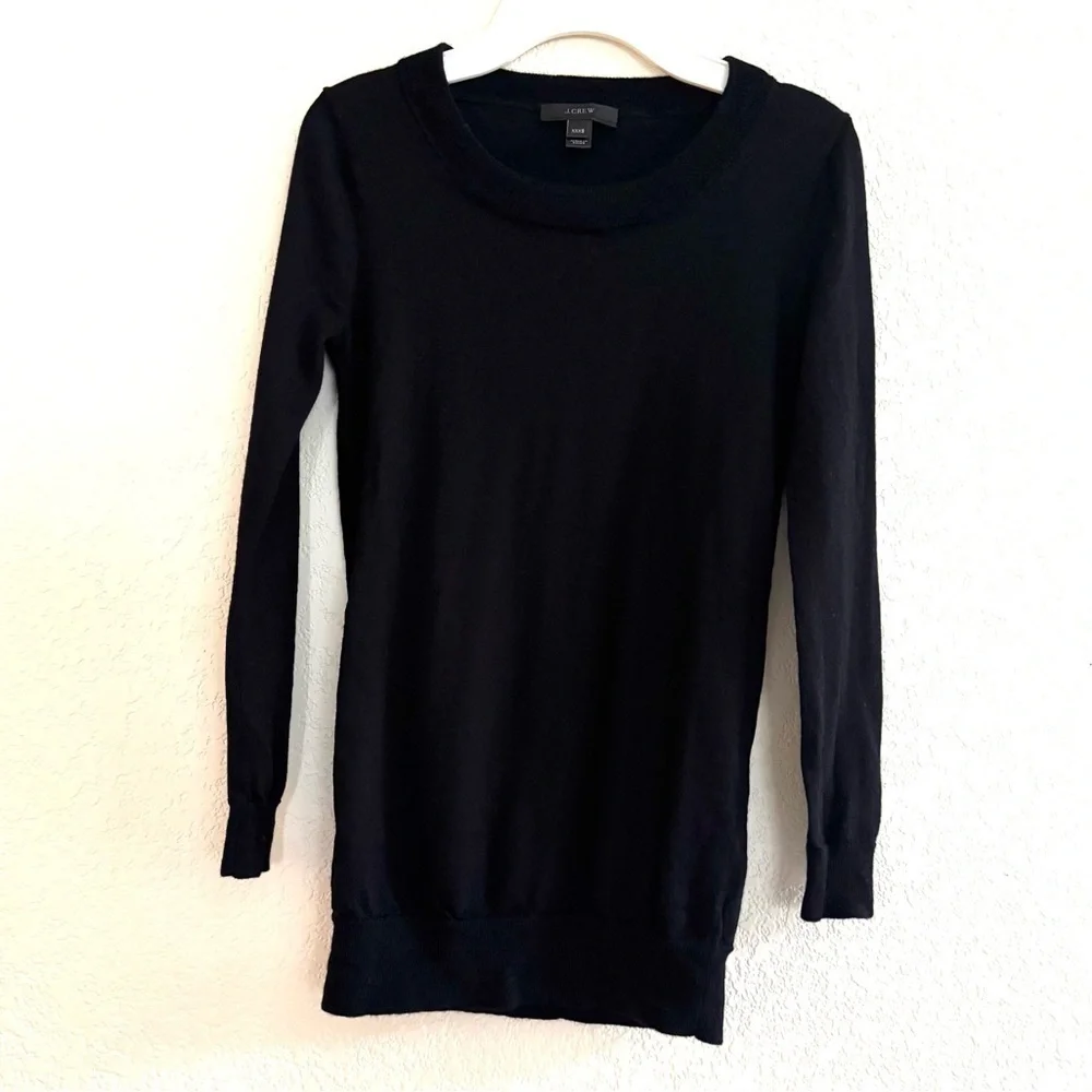 J Crew Black Sweater 100% Merino Wool long Sleeve Crew Neck Pullover Size XXXS